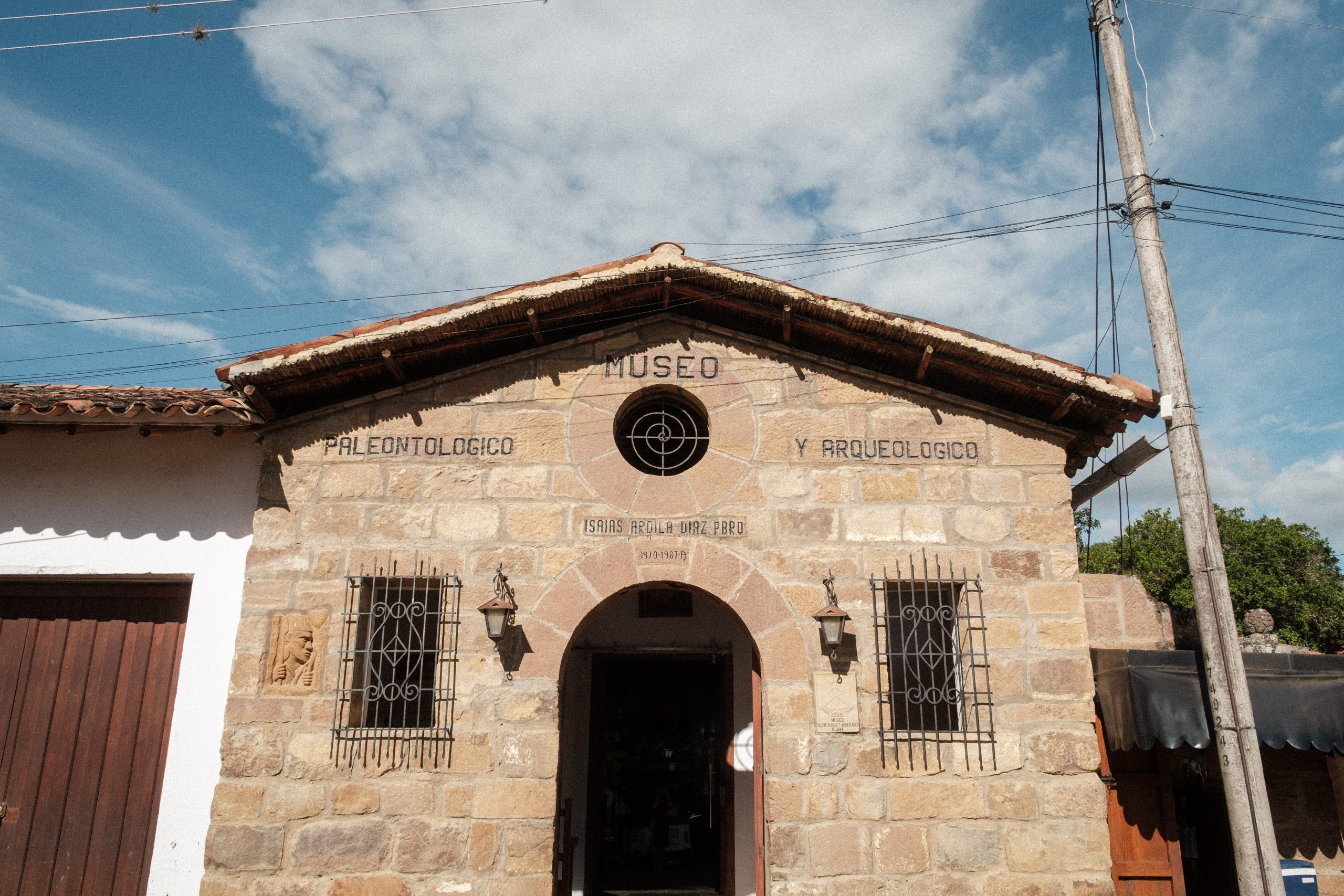 Showing the front of archaeology and palaeontology museum of Guane